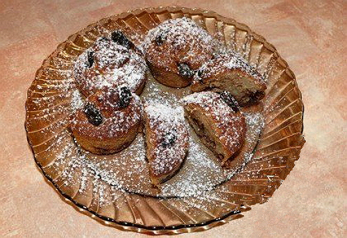 Fahéjas-áfonyás-banános-csokidarabos muffin